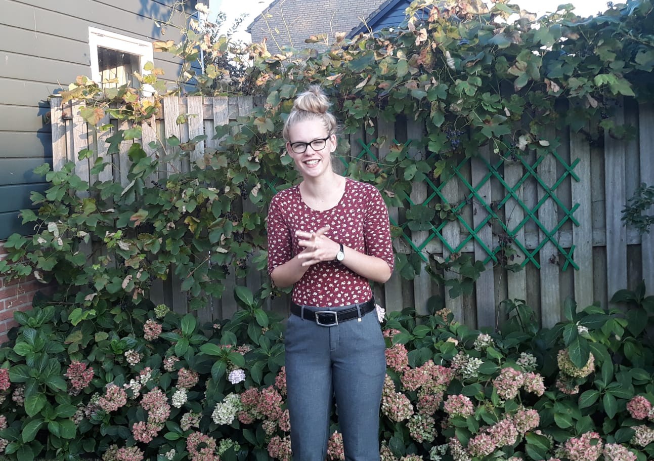 Foto oud-student Loïs interview