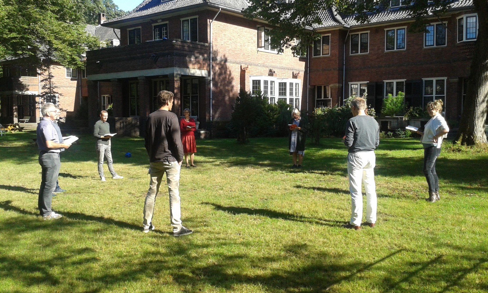 Retraite sept. zingen buiten 2